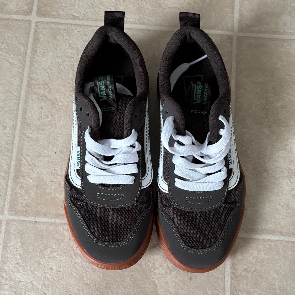 Vans Kids' Range EXP Sneaker Little/Big Kid
